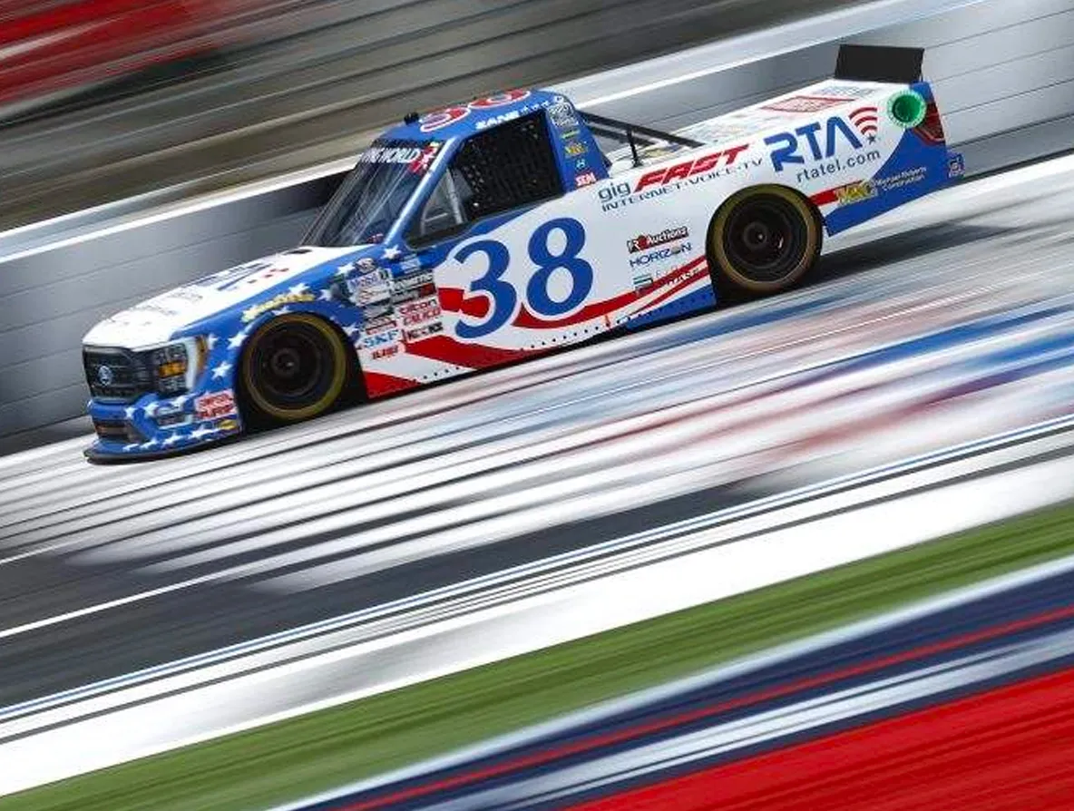RTA’s gigFAST INTERNET increases support of Zane Smith and Front Row Motorsports